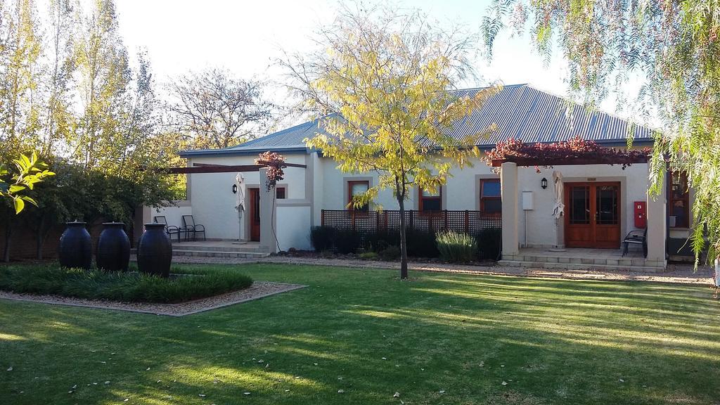 Honeylocust Guesthouse Colesberg Exterior foto
